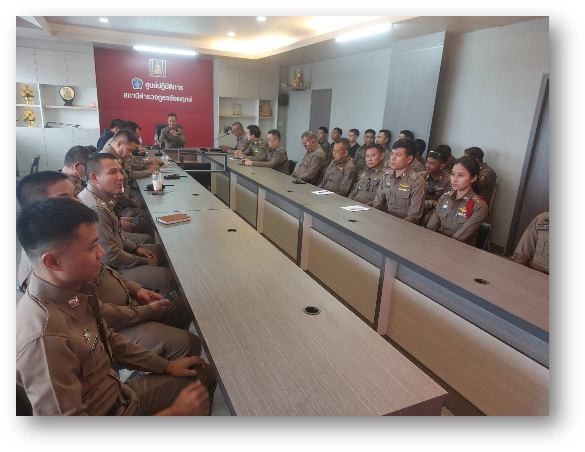 ประชุมชี้แจงการประเมินคุณธรรมและความโปร่งใสในการดำเนินงานของหน่วยงานภาครัฐ (Integrity & Transparency Assessment : ITA ) ของสถานีตำรวจ ประจำปีงบประมาณ พ.ศ.2568 ในการประชุมบริหารภายในหน่วย